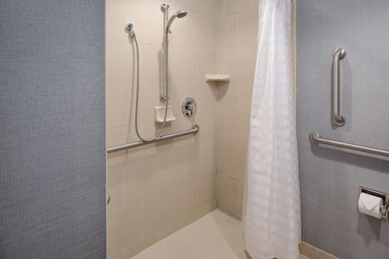 Hyatt Place Pittsburgh North Shore Buitenkant foto